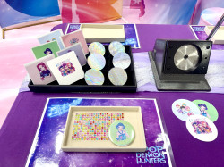 IMG 1115 1775680346 Kpop Demon Hunters Theme Button Merch Table