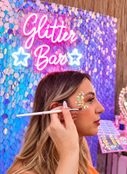 7CB05F38 15A2 4A4F 8FFF ED7694ECD118 1792514781 Glitter Bar - mobile